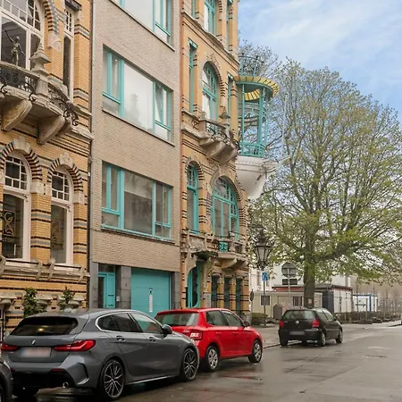 Located Cozy Next To Kmska Appartement