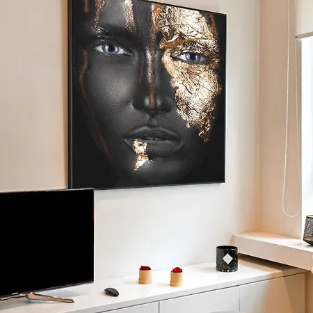 Located Cozy Next To Kmska * Antwerp