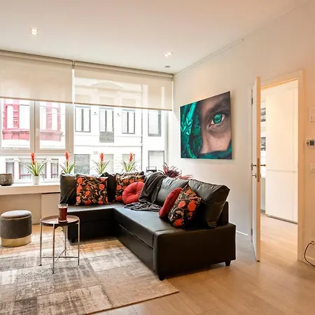 Located Cozy Next To Kmska Antwerp