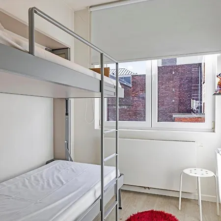 Located Cozy Next To Kmska Apartment